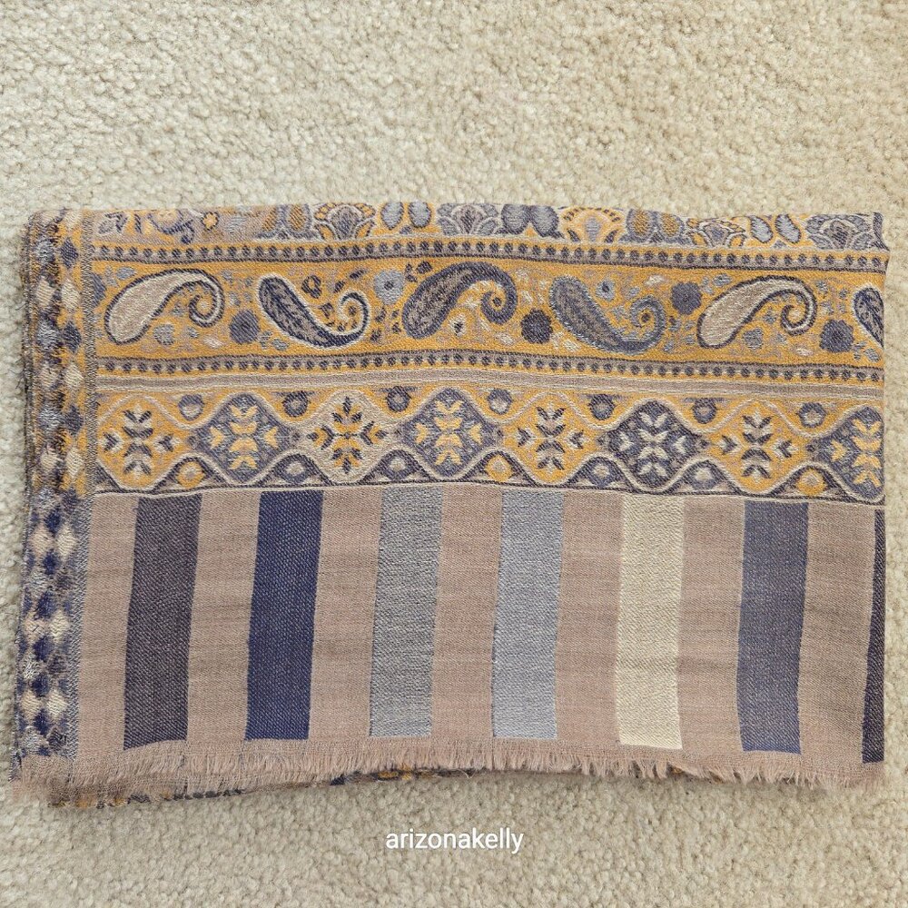 NWOT Cashmere Jacquard Lightweight Jamawar Shawl Scarf Yellow Blue - Picture 16 of 16